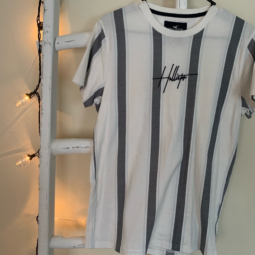 Hollister T-shirt
